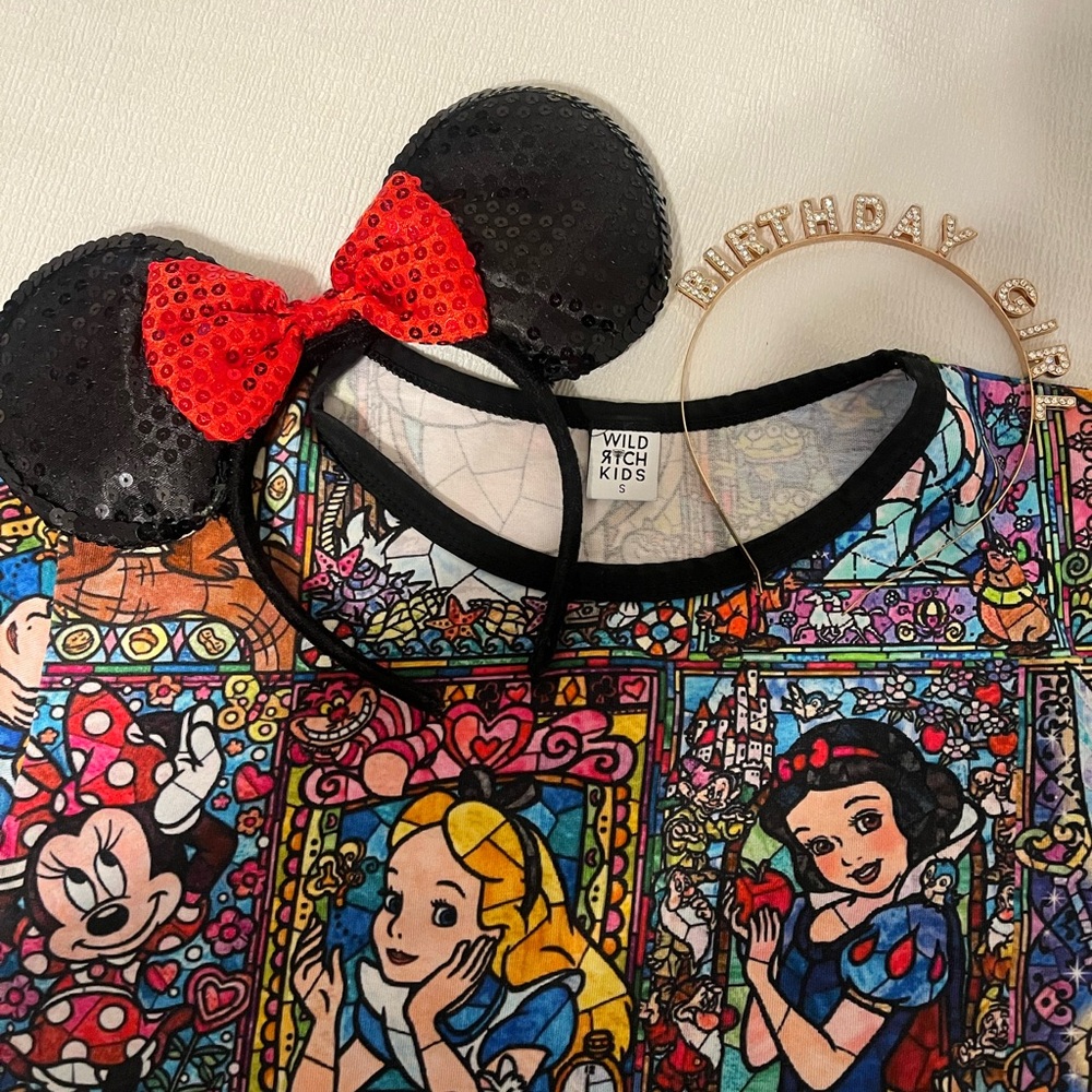 Wild Rich Kids Colorful Disney Character Style T-Shirt & Disney headband & b-day